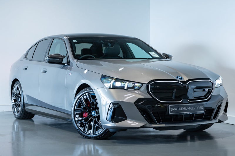 2024 BMW i5 M60 xDrive