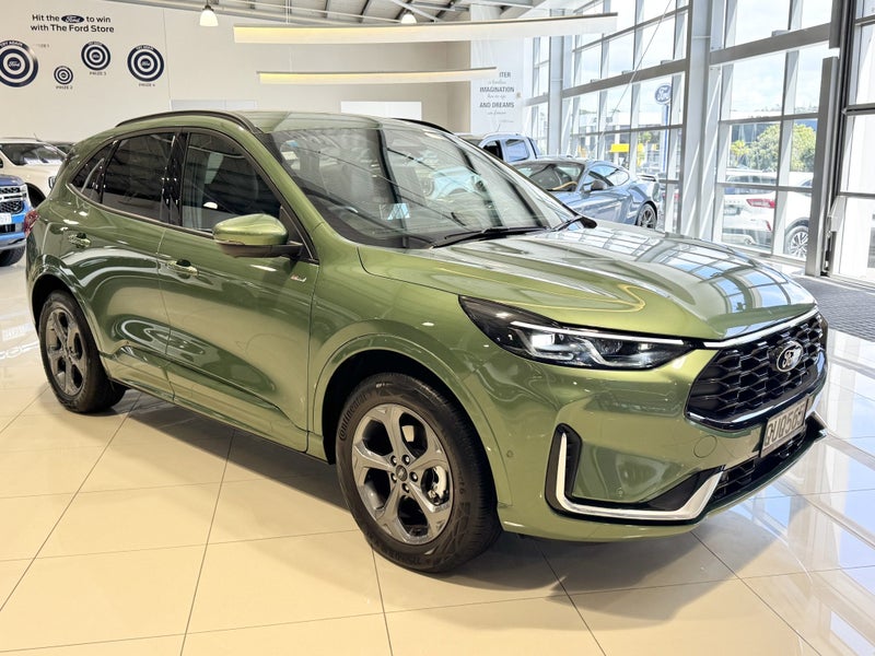 2024 Ford Escape ST-Line X Plug In Hybrid