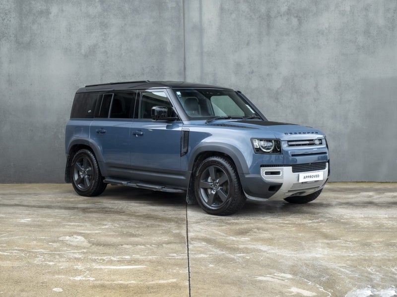 2024 Land Rover Defender 110 D300 SE