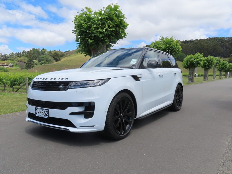 2024 Land Rover Range Rover Sport P460e Dynamic SE