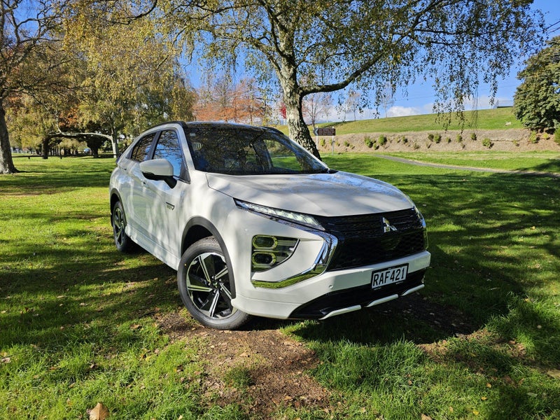2024 Mitsubishi Eclipse Cross VRX PHEV/4WD/AT