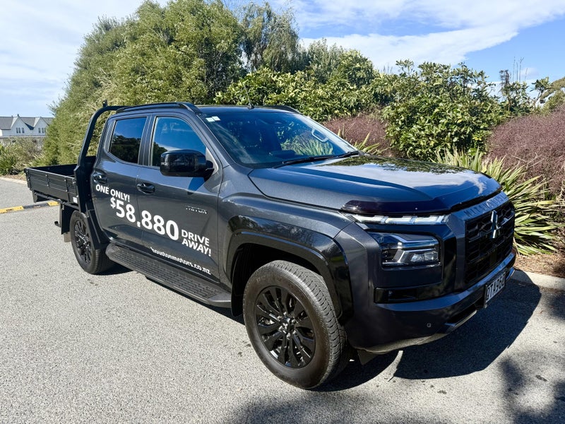 2024 Mitsubishi Triton DC CH 2.4D VRX 4WD 6AT