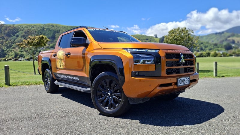 2024 Mitsubishi Triton VRX 4WD - EX DEMO