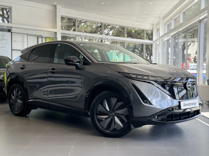 2024 Nissan Ariya Advance 63Kwh/Ev