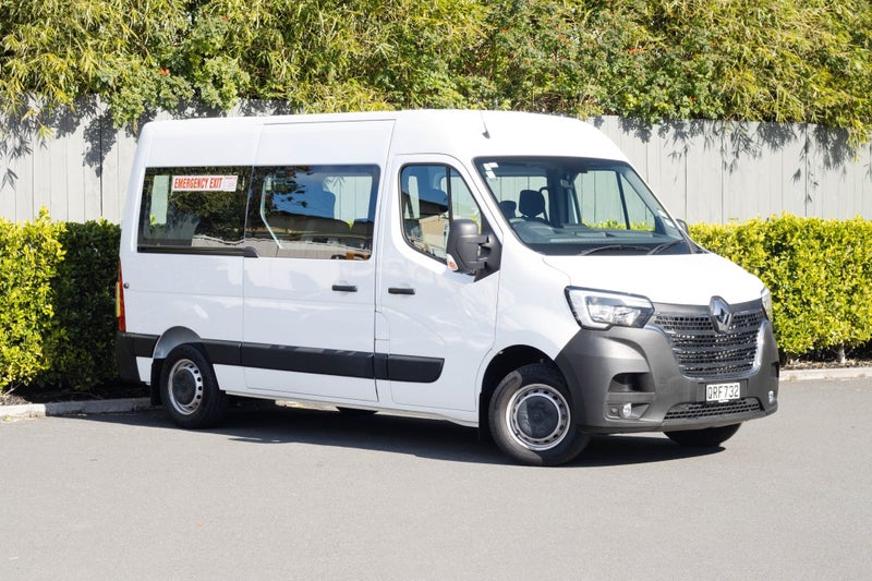 2024 Renault Master MiniBus 12 Seater L2H2 MWB