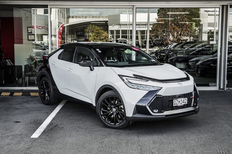 2024 Toyota C-HR Gr Sport 2.0Ph/4Wd