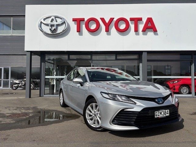 2024 Toyota Camry GX 2.5P HEV