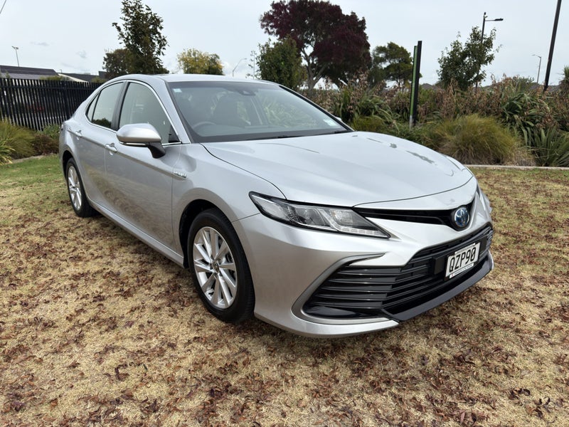 2024 Toyota Camry GX 2.5P Hybrid FWD Automatic...