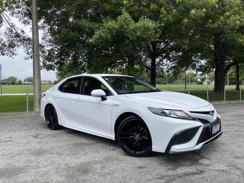 2024 Toyota Camry SX 2.5P HEV