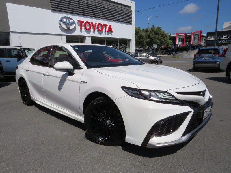 2024 Toyota Camry SX 2.5P HEV ECVT FWD SD/4D/5S