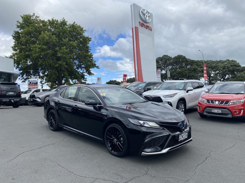 2024 Toyota Camry SX 2.5P Hybrid Sedan