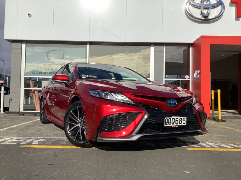 2024 Toyota Camry ZR 2.5P HYBRID HEV *One Owner...
