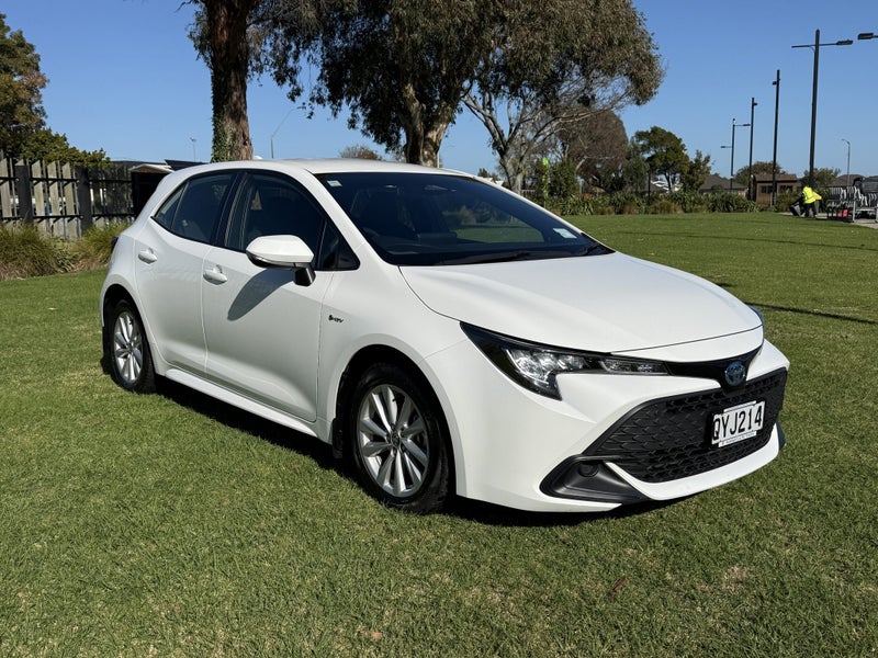 2024 Toyota Corolla GX 1.8P Hybrid AWD Automati...