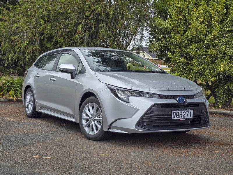 2024 Toyota Corolla GX Hybrid Wagon