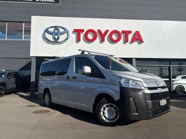 2024 Toyota Hiace ZR 2.8DT 6AT
