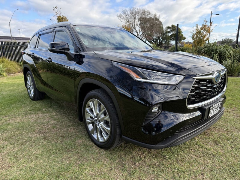 2024 Toyota Highlander Limited ZR 2.5P AWD Auto...