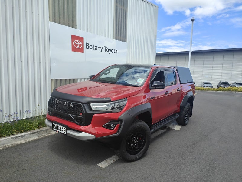 2024 Toyota Hilux GR Sport 2.8DT 6AT 4WD DCW/4D...