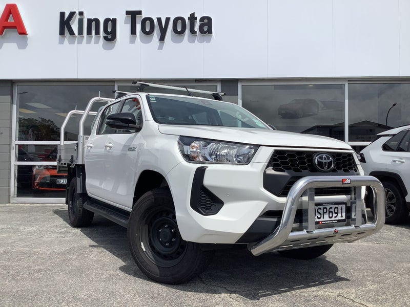 2024 Toyota Hilux SR 2.8DT 6AT 2WD Double Cab