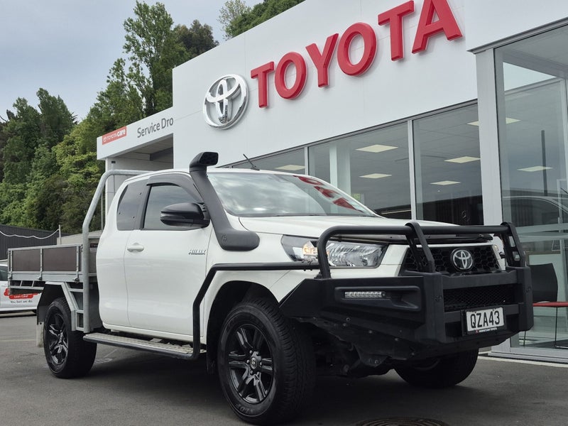 2024 Toyota Hilux SR 2.8DT 6AT 4WD