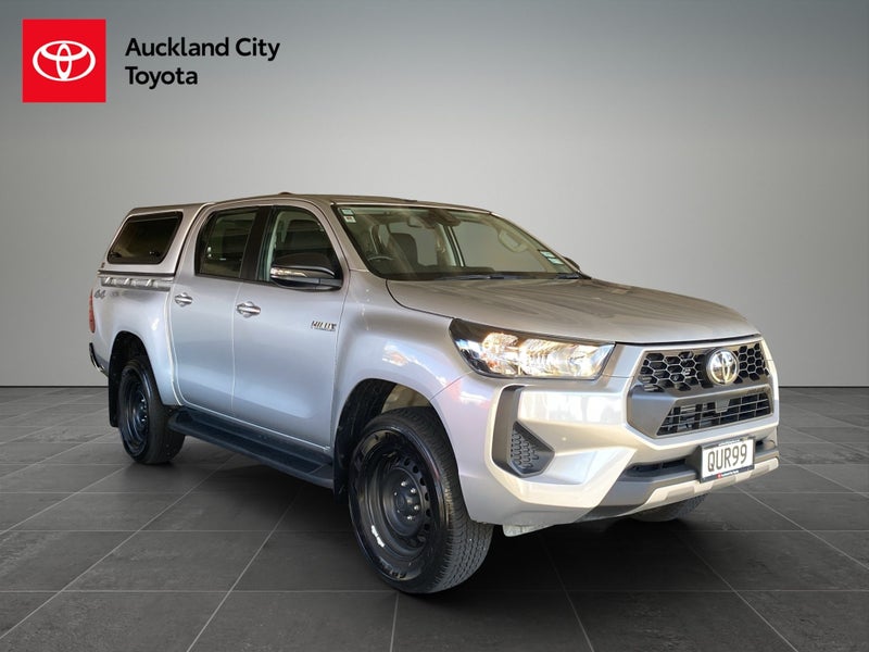 2024 Toyota Hilux SR 2.8DT Hybrid 6AT 4WD DCW/4...