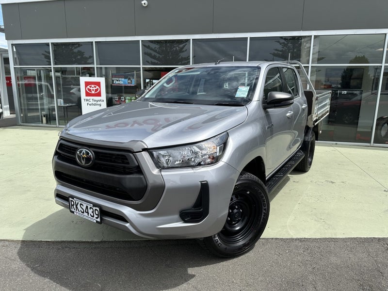 2024 Toyota Hilux SR 2.8DT Manual 4WD Double Ca...