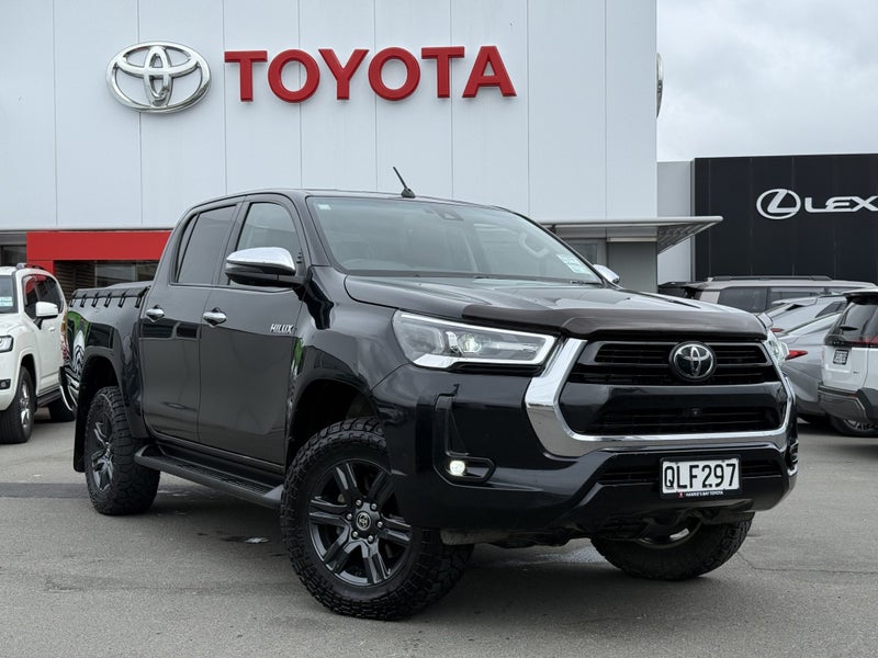 2024 Toyota Hilux SR5 2.8DT 6MT 4WD - CERTIFIED