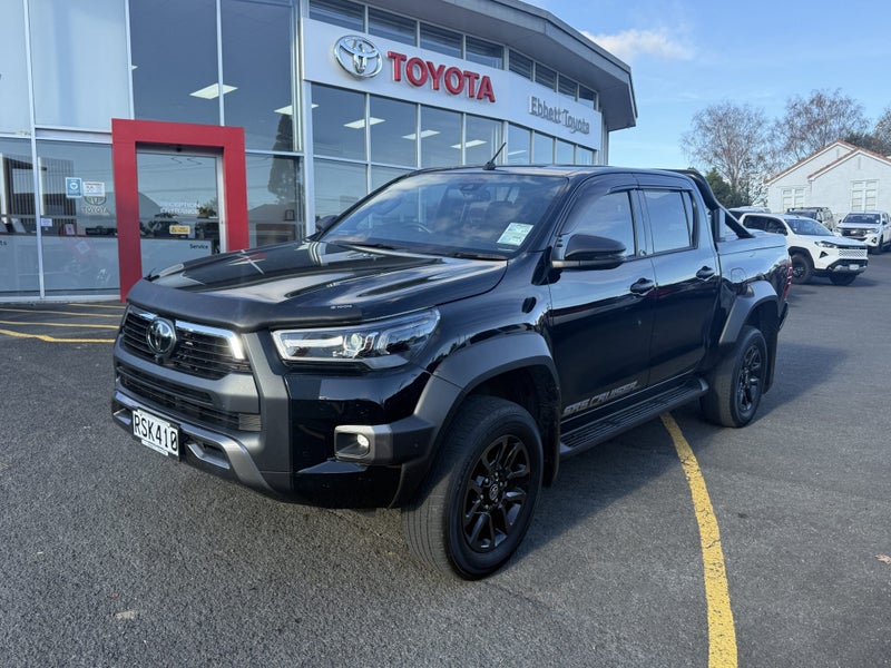 2024 Toyota Hilux SR5 CRUISER 2.8DT 6AT 2WD DCW...