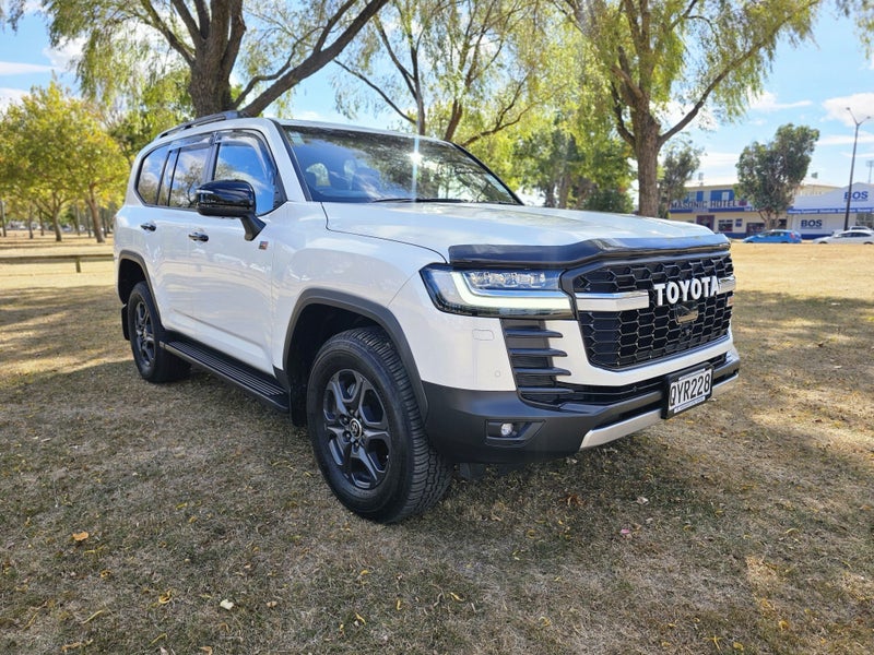 2024 Toyota Land Cruiser 300 GR Sport - Ex Demo