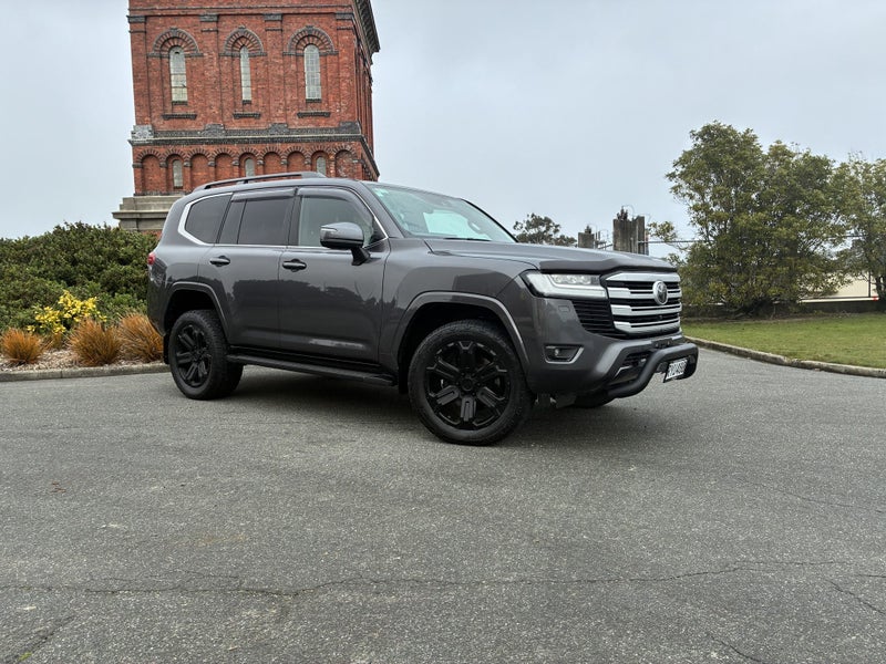 2024 Toyota Land Cruiser 300 VX 3.3DT