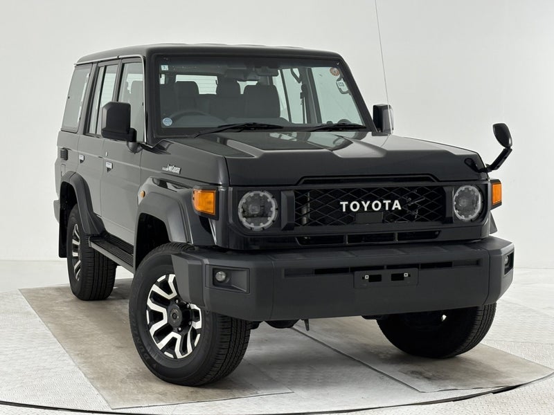 2024 Toyota Land Cruiser 70 LX 2.8D 4WD