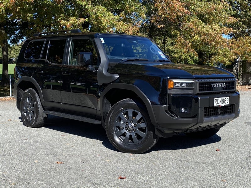 2024 Toyota Land Cruiser Prado ADV 2.8D Hybrid...