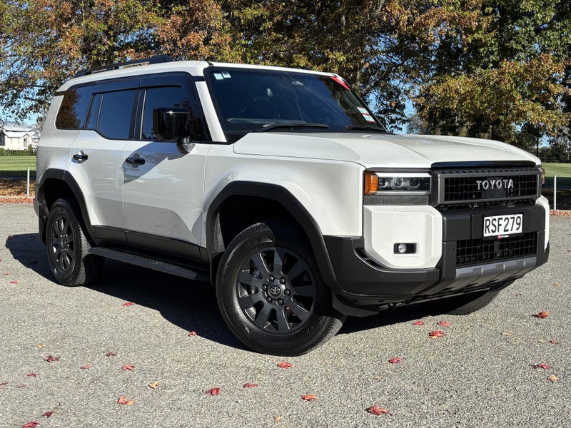 2024 Toyota Land Cruiser Prado ADV 2.8D Hybrid...
