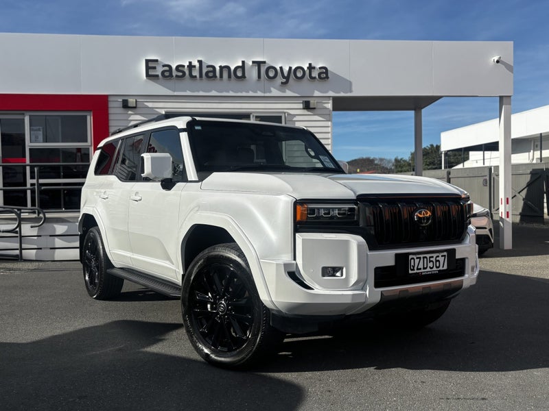 2024 Toyota Land Cruiser Prado VX 2.8D Hybrid 8...