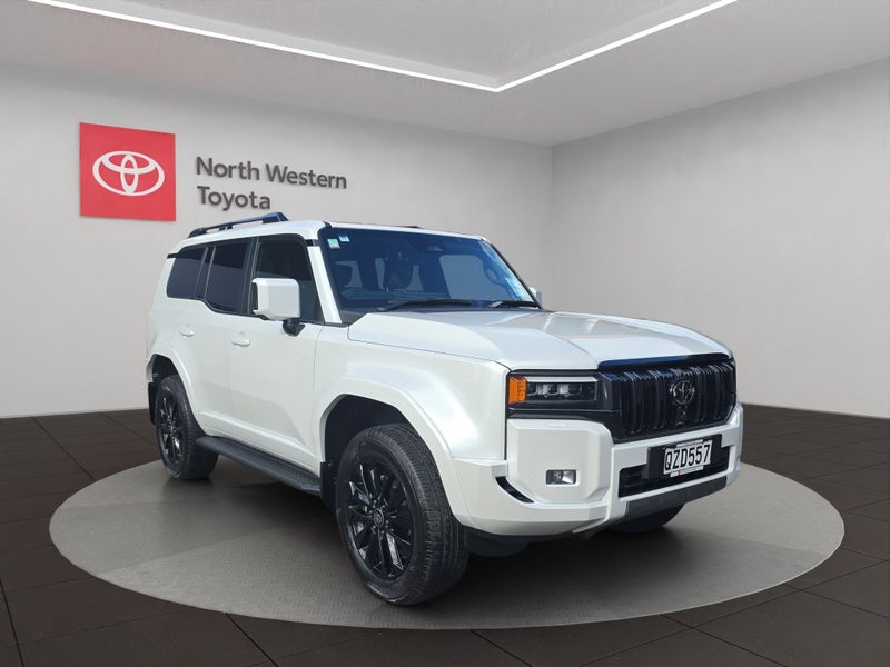 2024 Toyota Land Cruiser Prado VX 2.8D Hybrid 8...