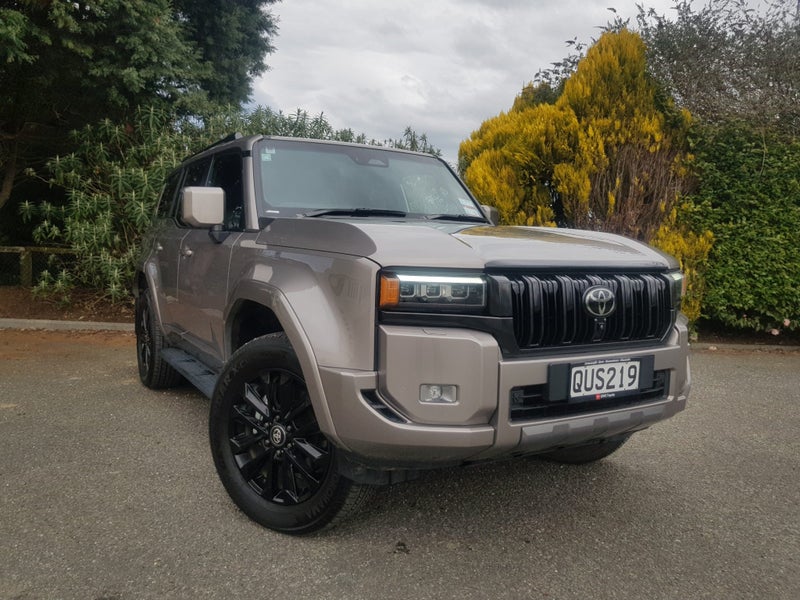 2024 Toyota Land Cruiser Prado VX Limited 2.8 T...