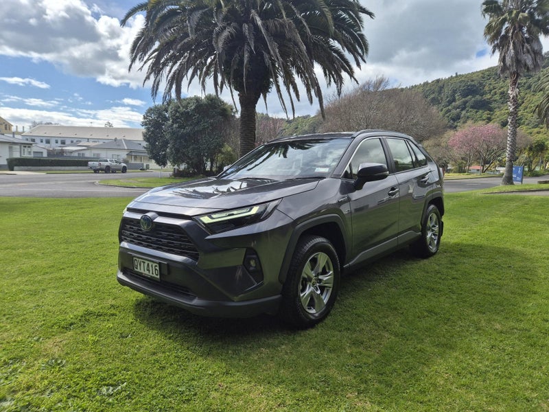 2024 Toyota RAV4 GX 2.5P Hybrid