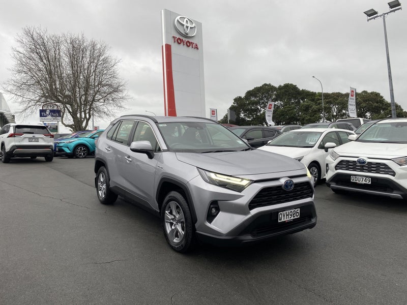 2024 Toyota RAV4 GX 2.5P Hybrid