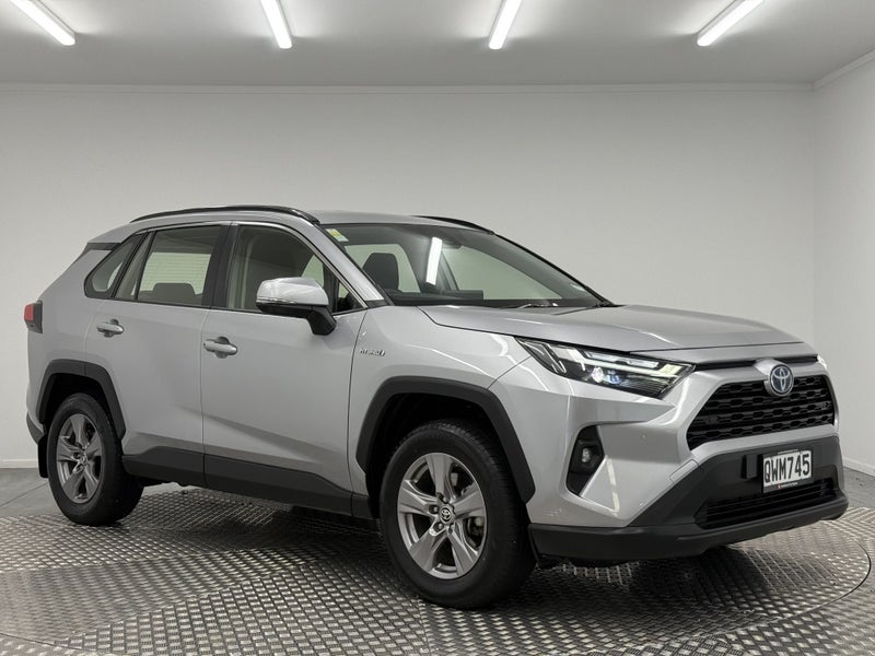 2024 Toyota RAV4 GX 2.5P Hybrid