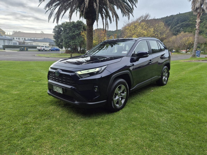 2024 Toyota RAV4 GX 2.5P Hybrid