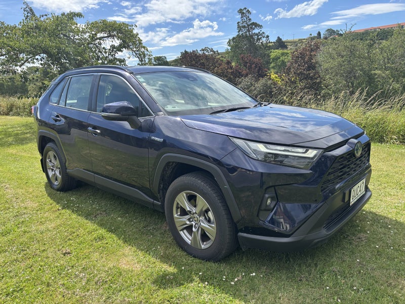 2024 Toyota RAV4 GX AWD Hybrid