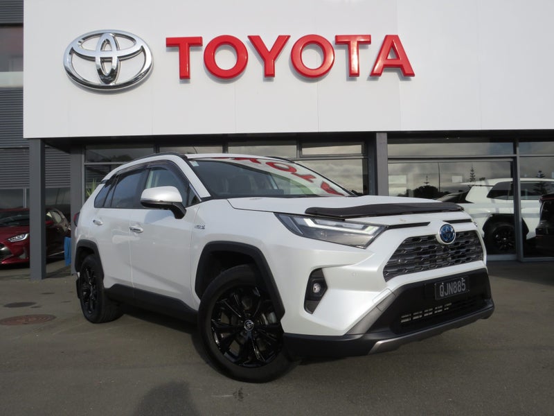 2024 Toyota RAV4 Limited 2.5P HV