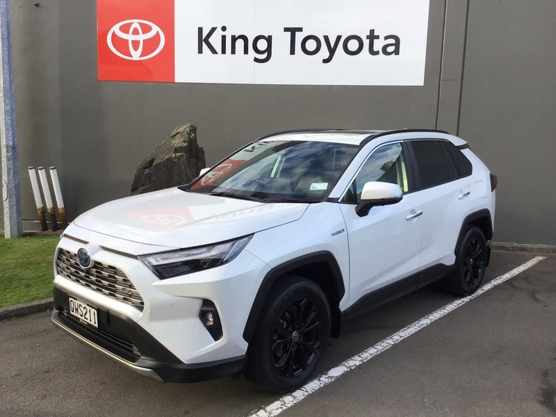 2024 Toyota RAV4 Limited 2.5P Hybrid NZ New