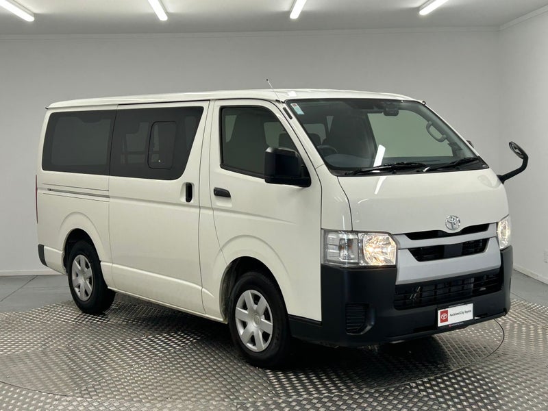 2024 Toyota Regius Ace 2.8D GL