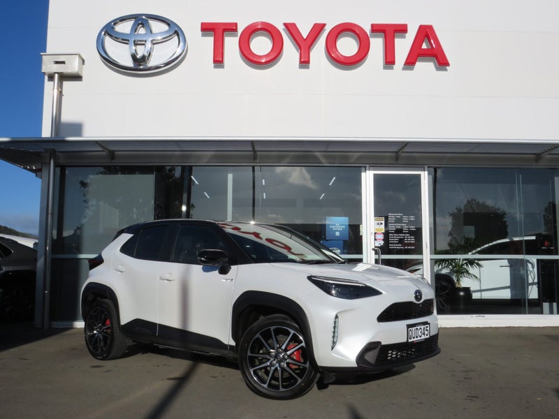 2024 Toyota Yaris Cross GR Sport 1.5P HEV ECVT...