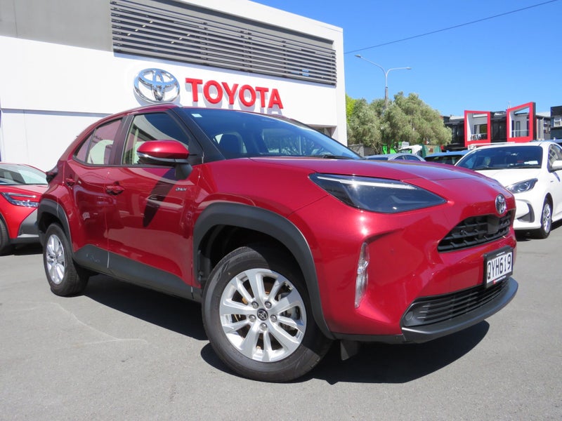 2024 Toyota Yaris Cross GX 1.5 Hybrid ECVT FWD...