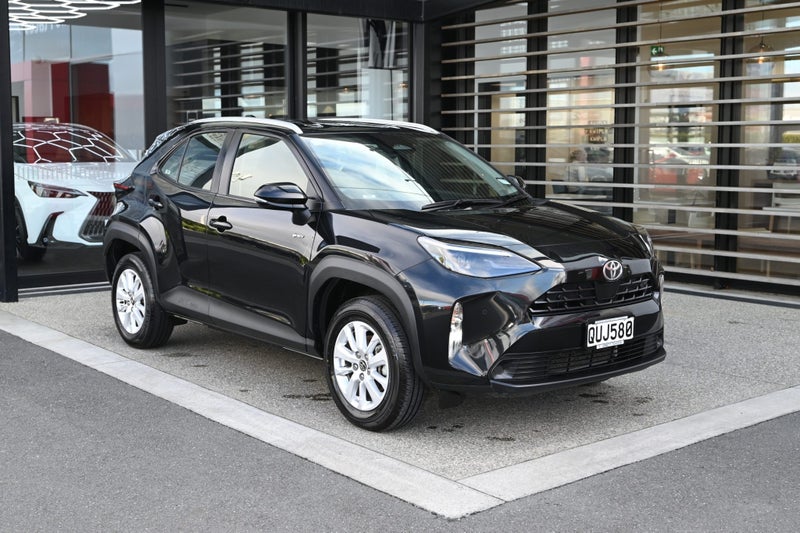 2024 Toyota Yaris Cross GX 1.5 Petrol Hybrid FW...