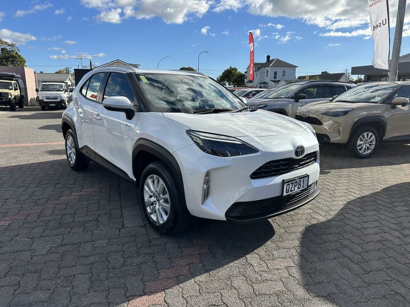 2024 Toyota Yaris Cross GX 1.5P HV ECVT FWD SUV...