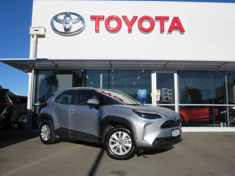 2024 Toyota Yaris Cross GX 1.5P HV ECVT FWD SUV...