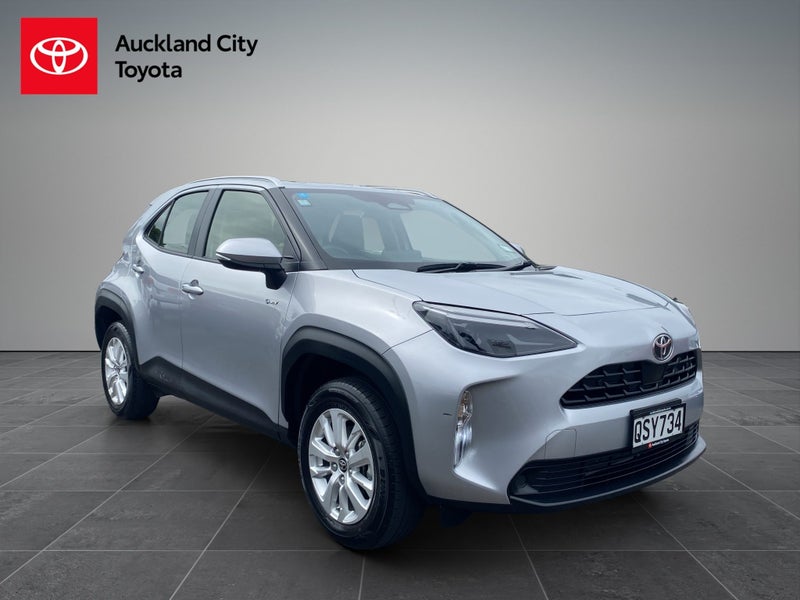 2024 Toyota Yaris Cross GX 1.5P HV ECVT FWD SUV...