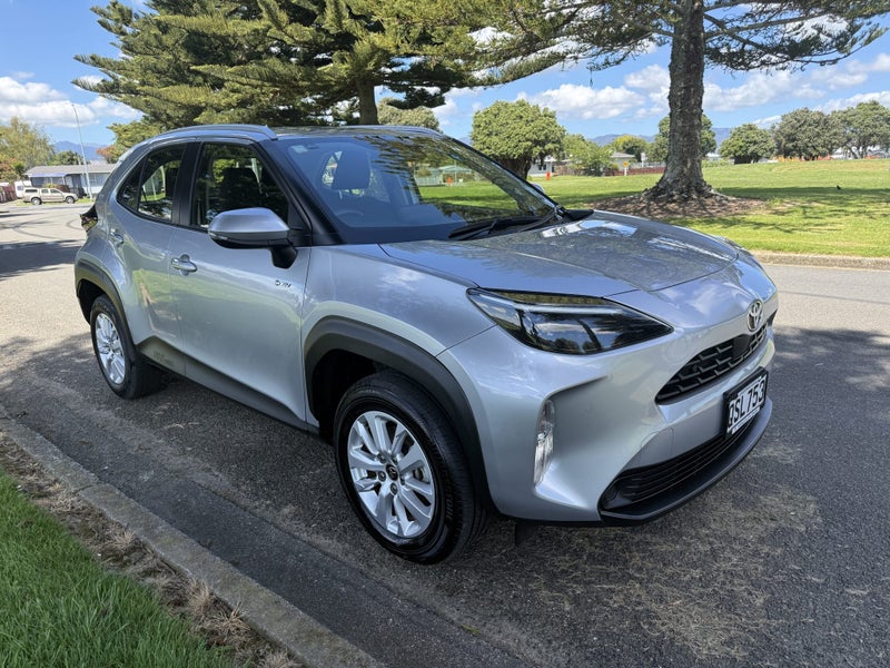2024 Toyota Yaris Cross GX 1.5P Hybrid FWD Auto...